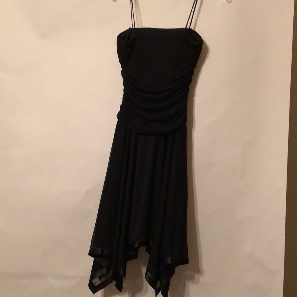 Black midi formal dress - Picture 2 of 3